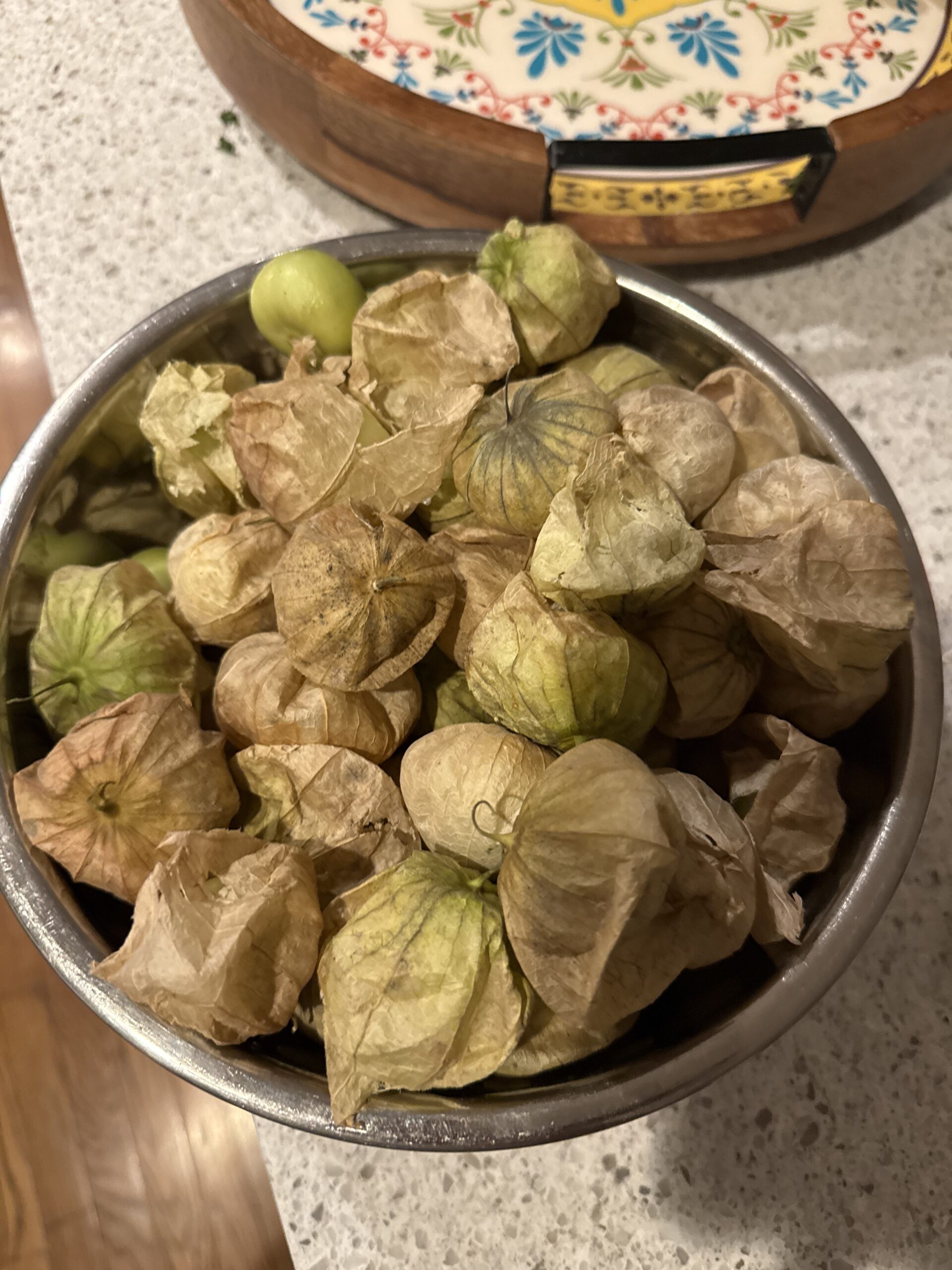 Tomatillo vs Tomatoes